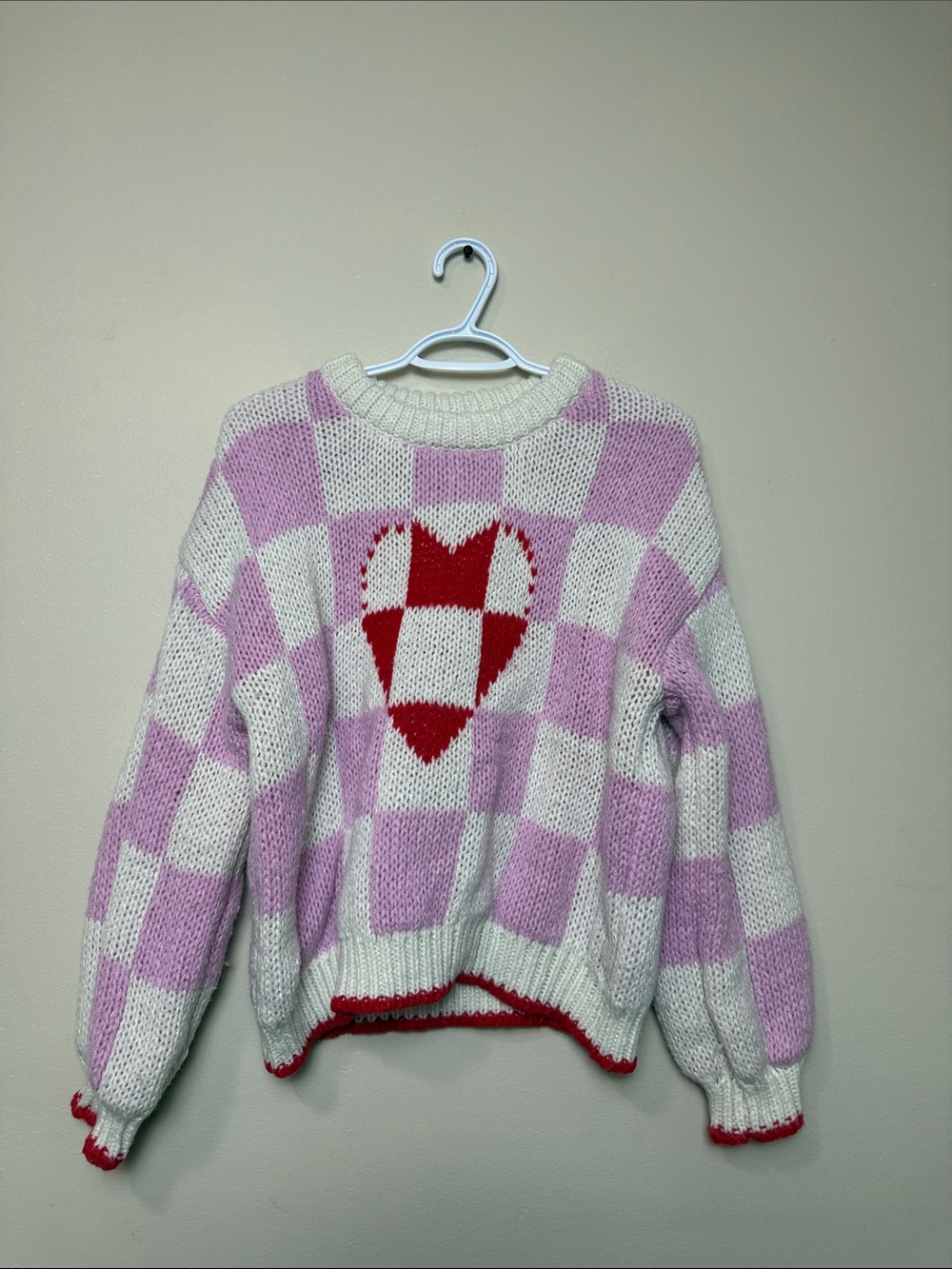 Dreamers Pink & White Checker Knit chunky Sweater with Red Heart size M